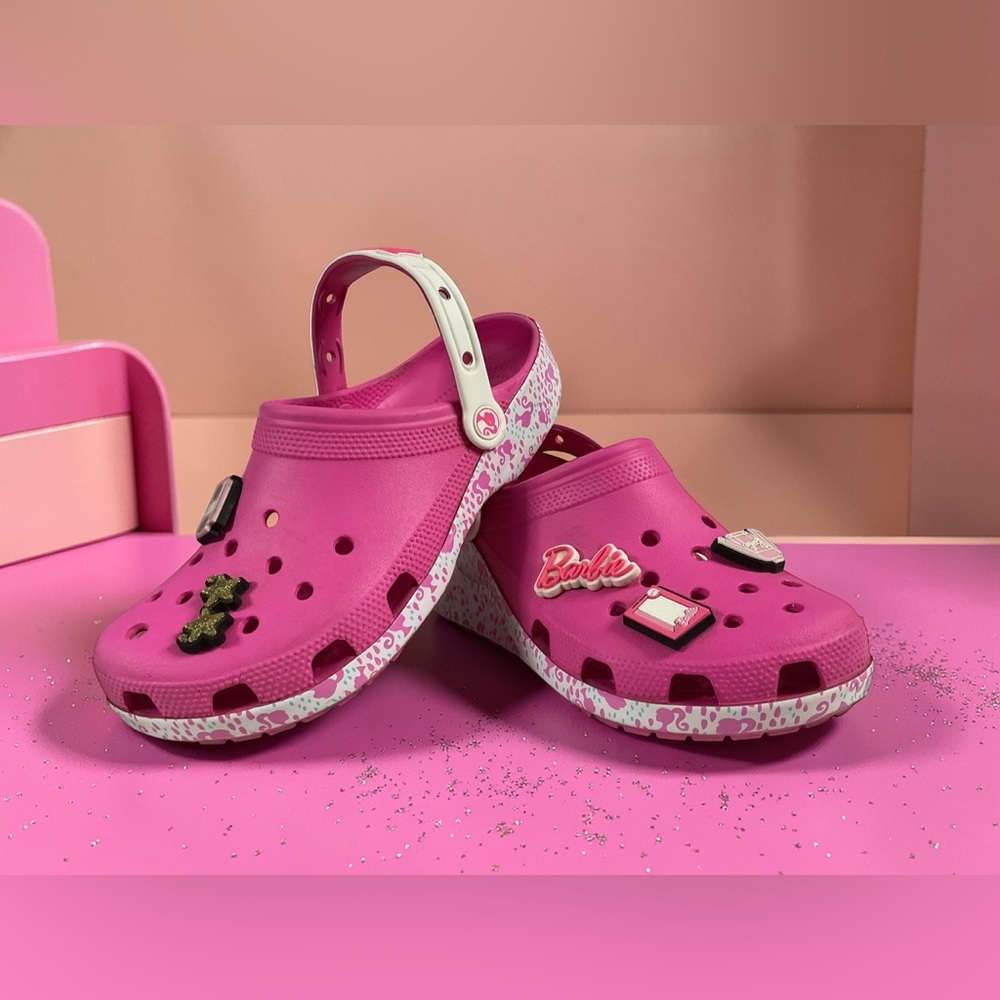 Crocs Barbie Electric Pink Collab 2023 Clogs with Charms Women Sz 10/Men's Sz 8